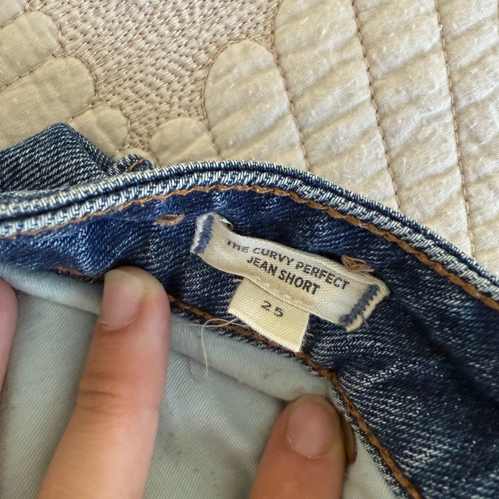 Madewell Curvy Perfect Jean Shorts - Picture 3 of 4